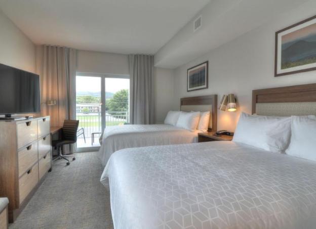 holiday inn and suites pigeon forge convention center by ihg