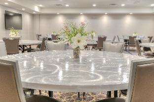 holiday inn and suites pigeon forge convention center by ihg