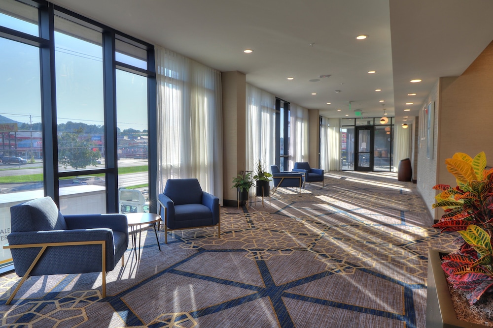 holiday inn and suites pigeon forge convention center by ihg