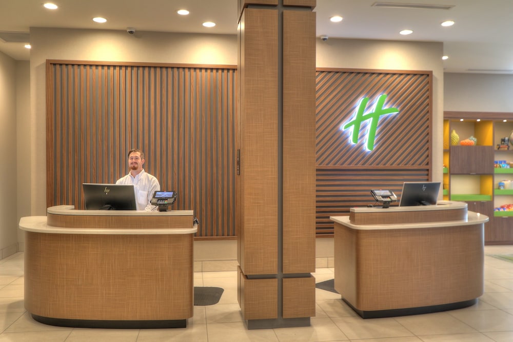 holiday inn and suites pigeon forge convention center by ihg