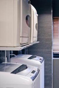 kiwi share hotel zhongli station branch hostel