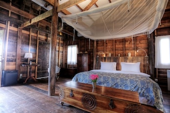 sala lodges