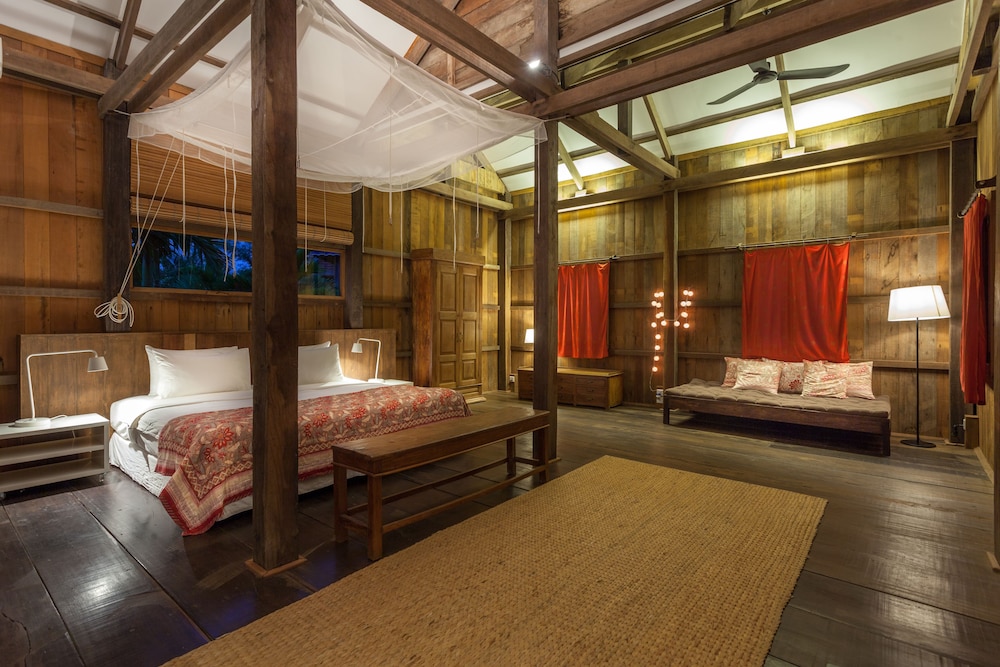 sala lodges