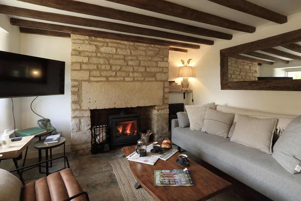 the feathered nest country inn