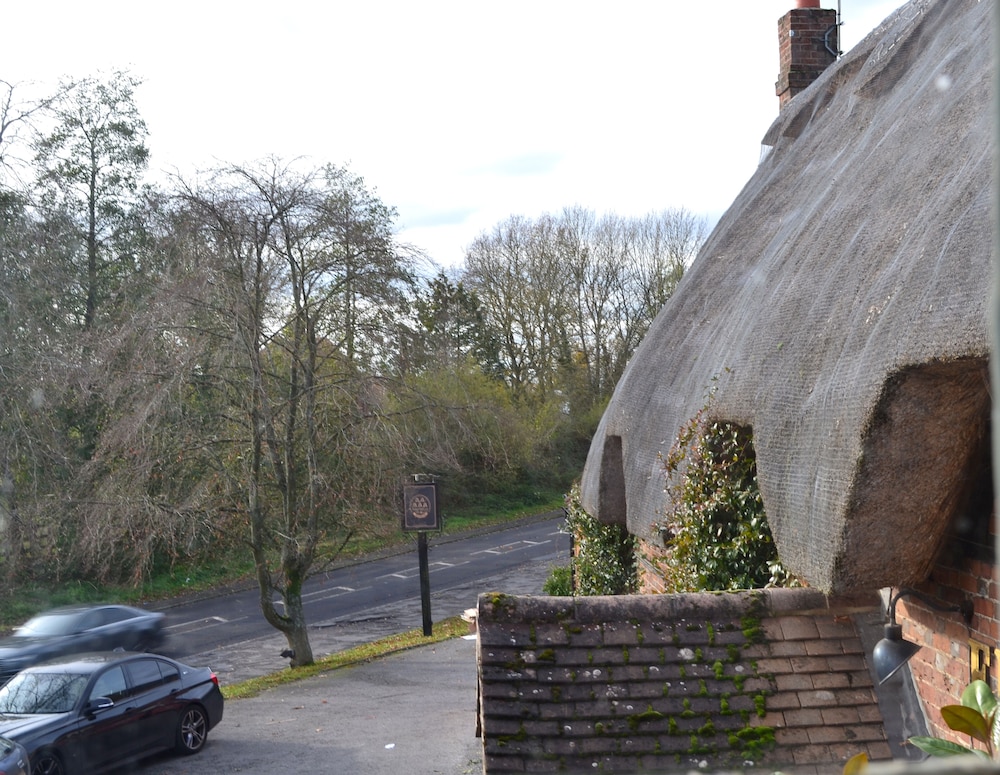 five bells wickham
