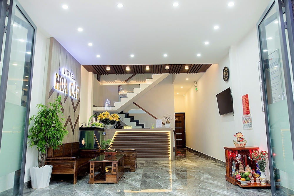 hoa cat hotel