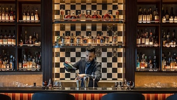 four seasons hotel tokyo at otemachi