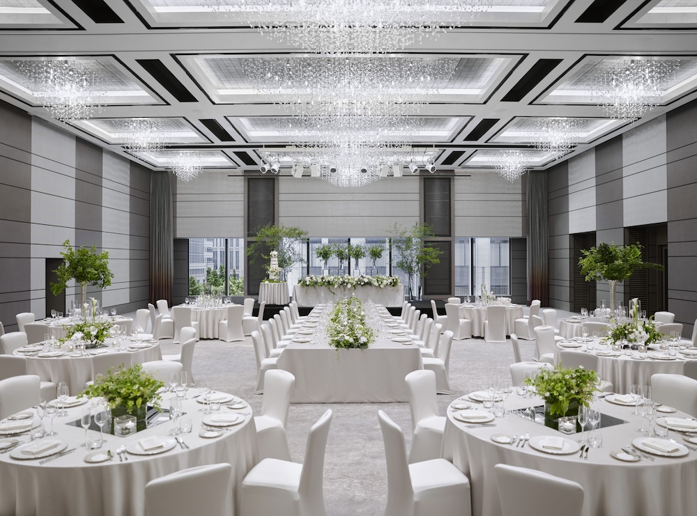 four seasons hotel tokyo at otemachi