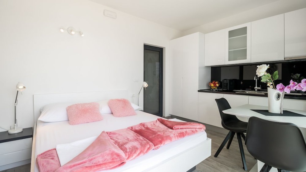 residence alpha