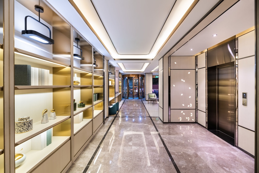 crystal orange hotel wangfujing street