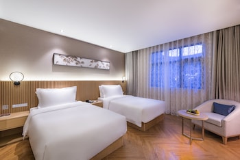 crystal orange hotel wangfujing street