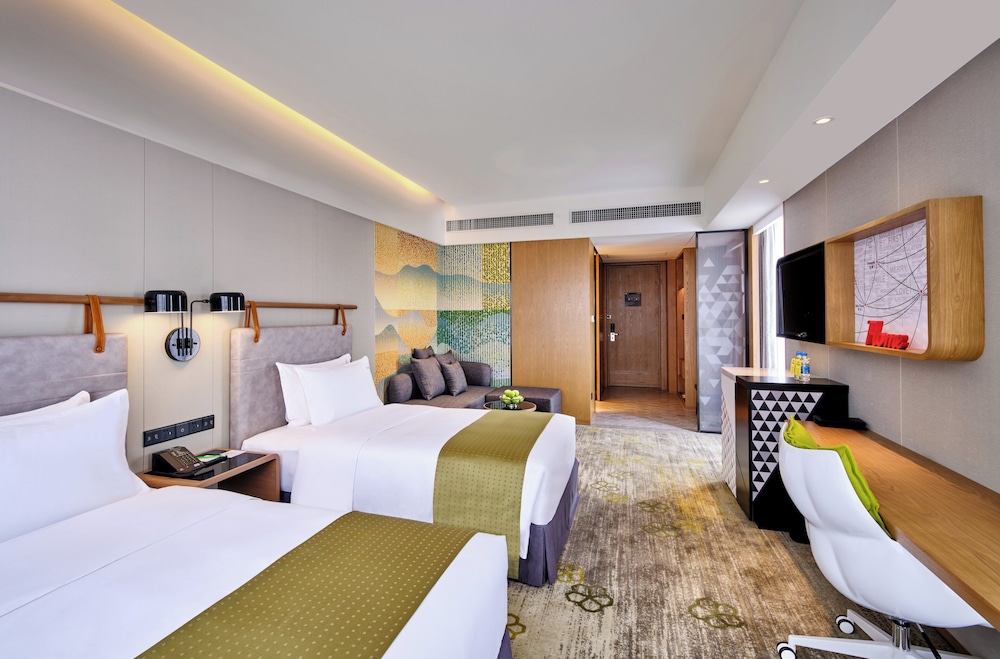 holiday inn guangzhou south lake an ihg hotel