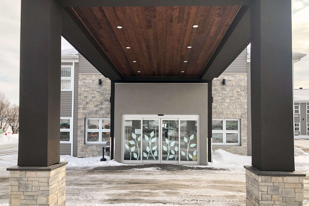 sleep inn and suites quebec city east