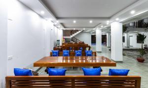 elizabeth hotel tam coc