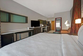 home2 suites by hilton yuma pivot point