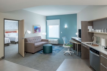 home2 suites by hilton cape canaveral cruise port fl