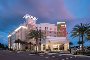 home2 suites by hilton cape canaveral cruise port fl