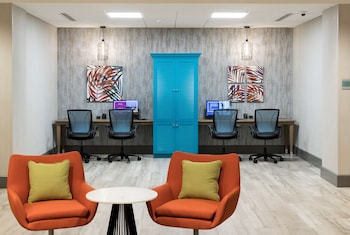 home2 suites by hilton cape canaveral cruise port fl