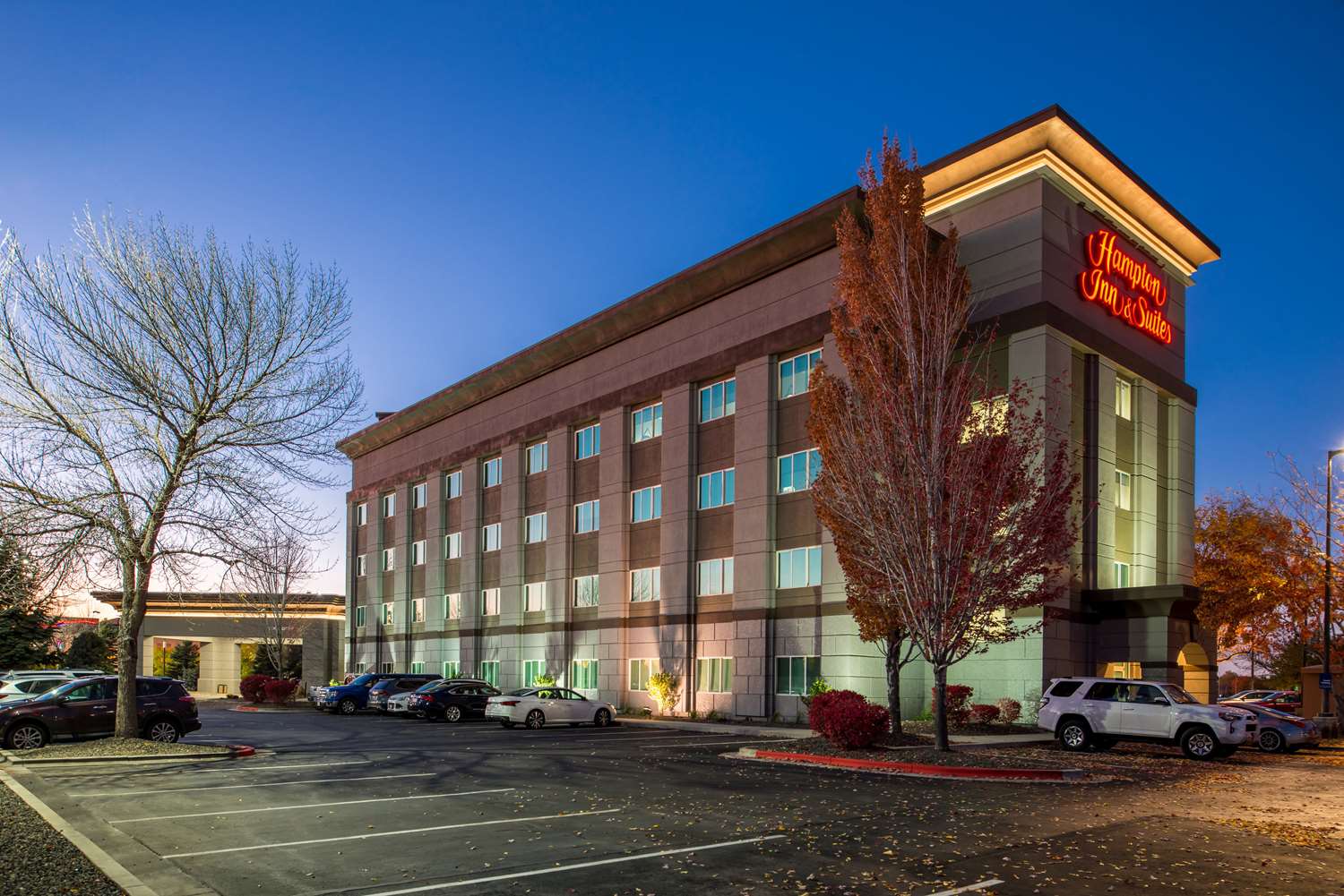 hampton inn and suites boise spectrum