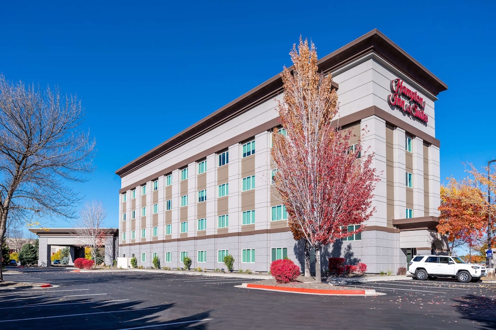 hampton inn and suites boise spectrum
