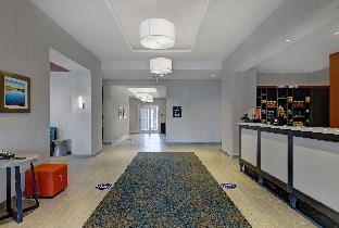 hampton inn and suites by hilton belleville