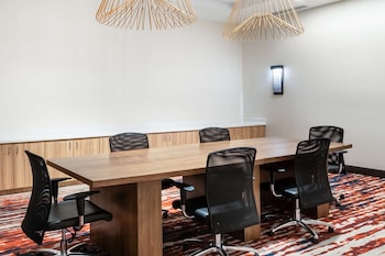 hilton garden inn longmont