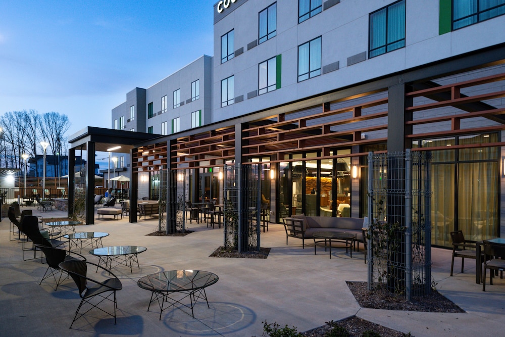 courtyard by marriott charlotte steele creek