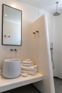 radisson blu euphoria resort mykonos