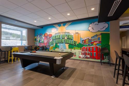 tru by hilton radford va