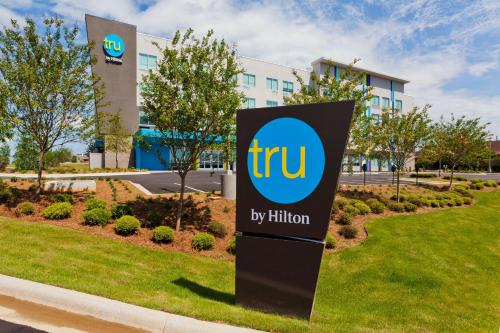 tru by hilton prattville