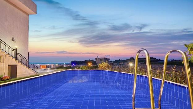 the haru oceanview pension