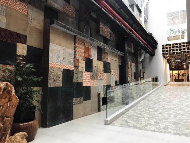 mercure surabaya grand miram