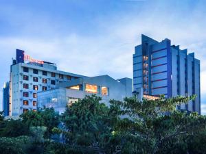Mercure Surabaya Grand Miram,Pasuruan>>Malang,4 star