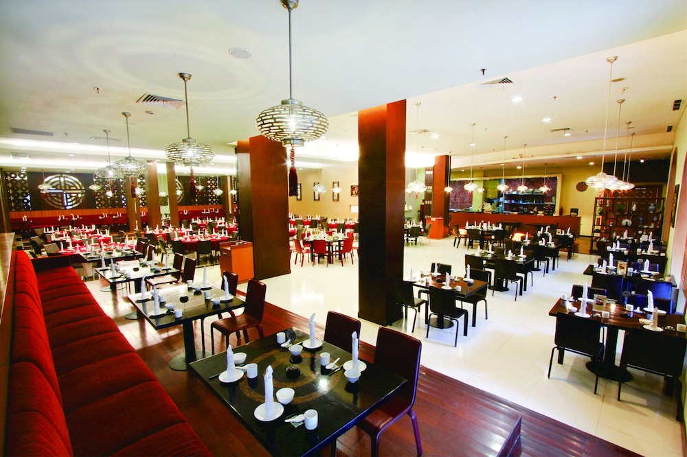 mercure surabaya grand miram