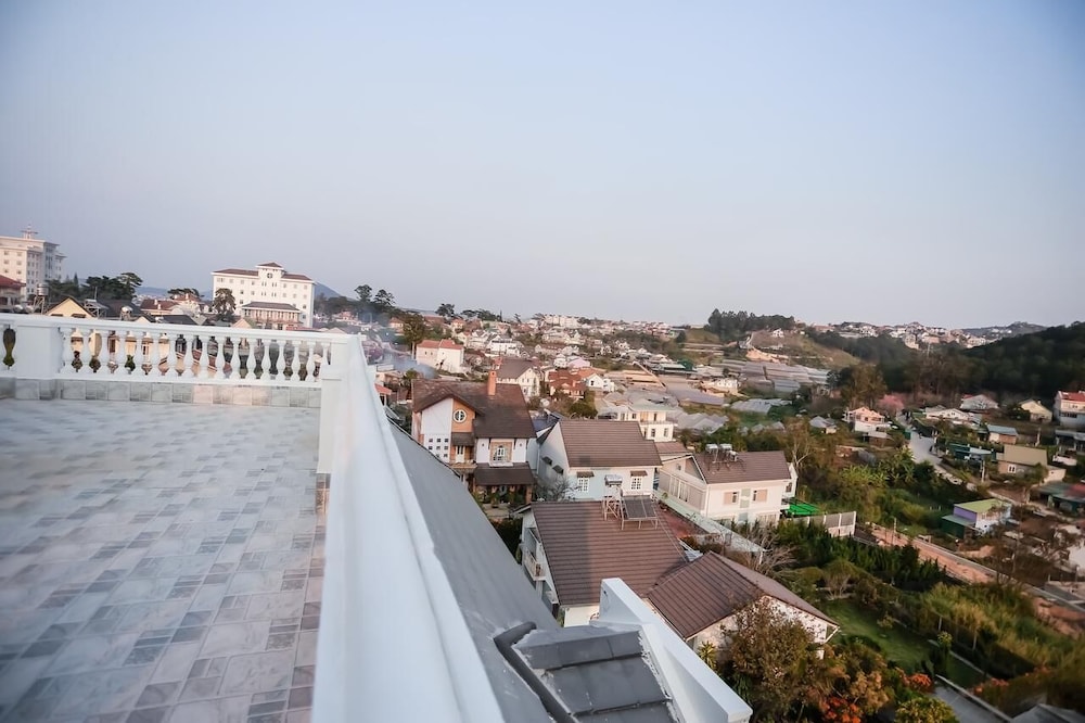 hanz binh duong hotel da lat
