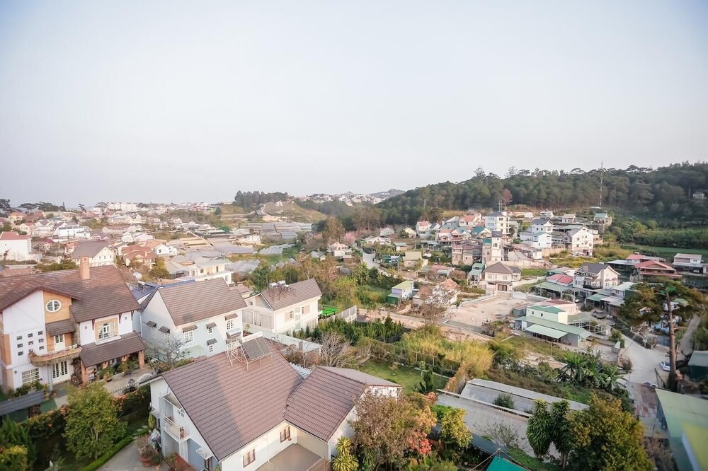 hanz binh duong hotel da lat