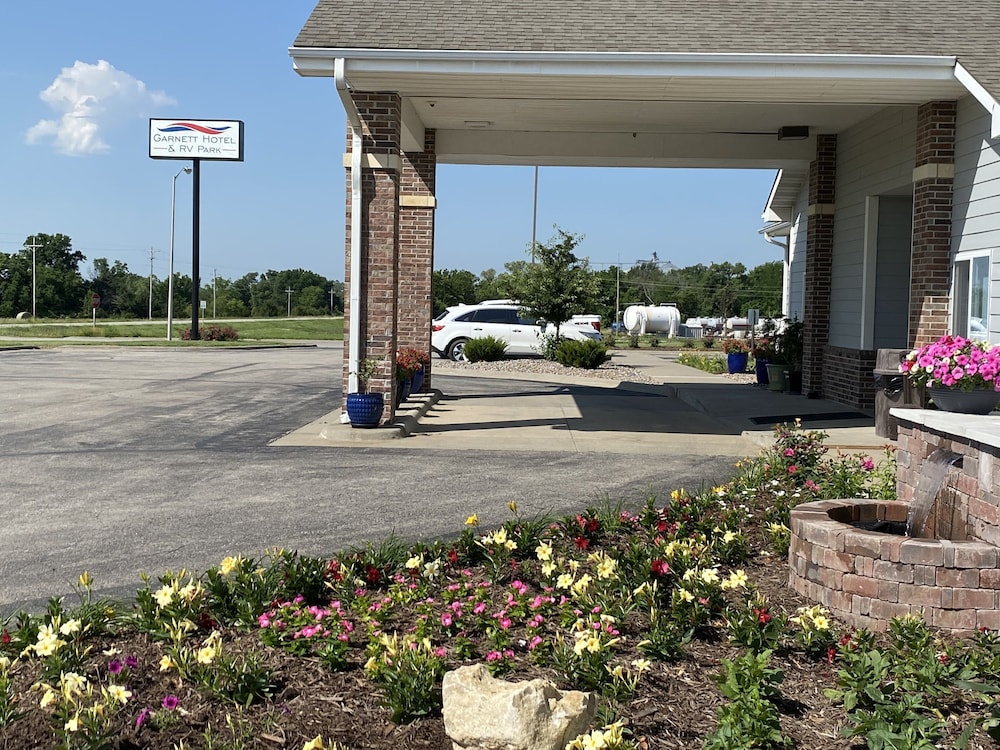garnett inn and rv park