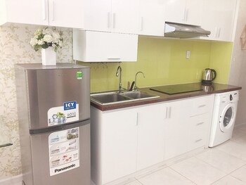 ideal time apartment