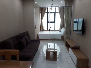 ideal time apartment