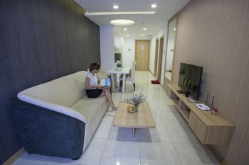 ideal time apartment