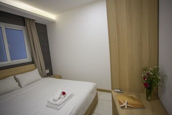 ideal time apartment