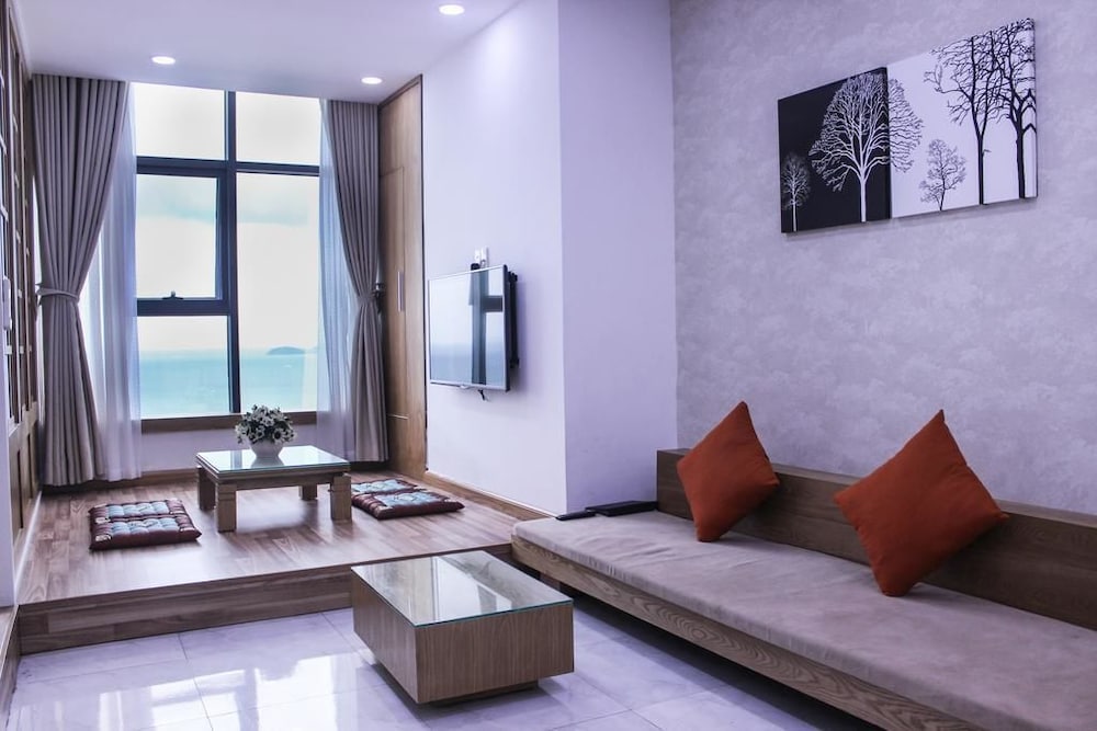 ideal time apartment