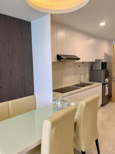 ideal time apartment