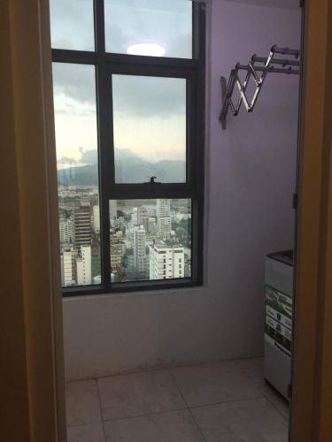 ideal time apartment