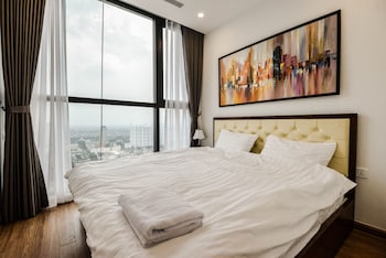 luxury apartment vinhomes skylake