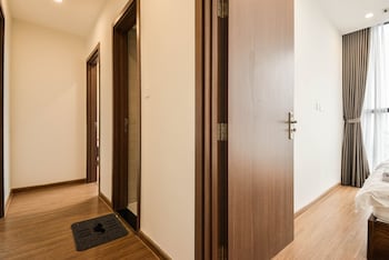 luxury apartment vinhomes skylake