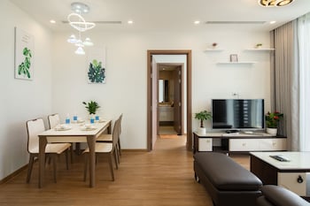 luxury apartment vinhomes skylake