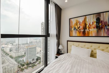 luxury apartment vinhomes skylake