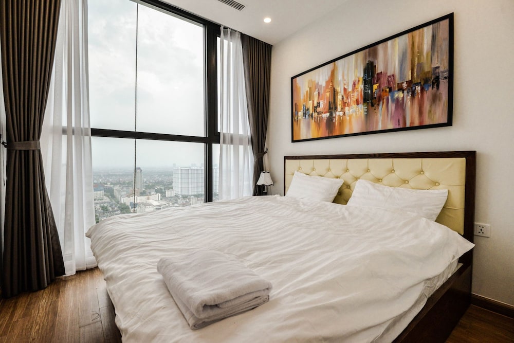 luxury apartment vinhomes skylake