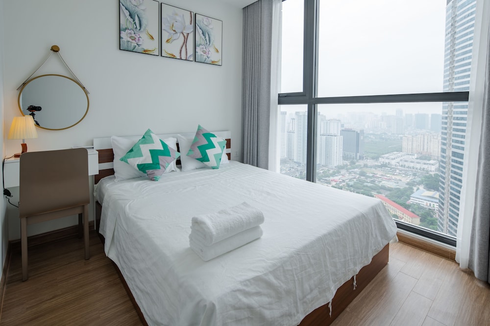 luxury apartment vinhomes skylake